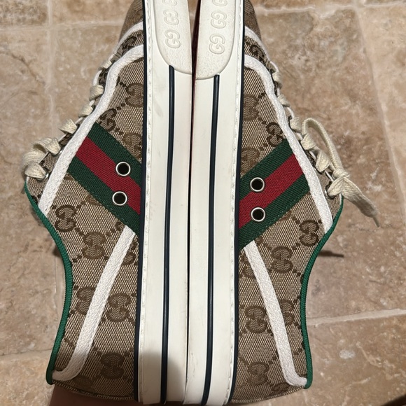 WOMEN'S GG GUCCI TENNIS 1977
SNEAKER- worn only once - Picture 6 of 6